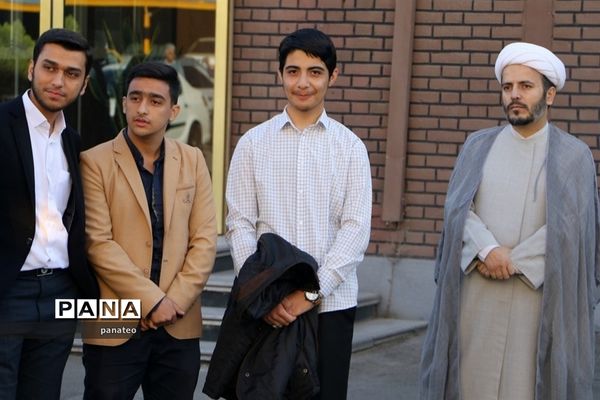 اعزام کاروان دانش‌آموزی شهرستان‌های استان تهران برای دیدار با مقام معظم رهبری