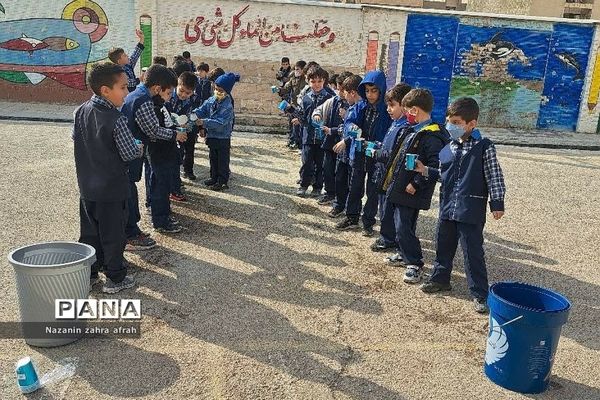 جشن آب در دبستان ایمان رودهن