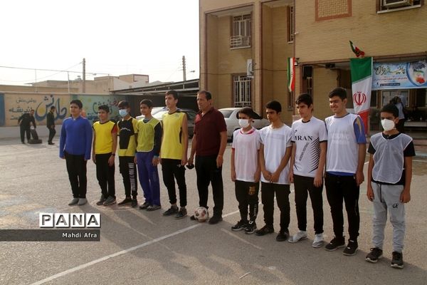 برگزاری مانور پدافند غیرعامل در دبیرستان شاهد امام جواد (ع) شهرستان بهبهان