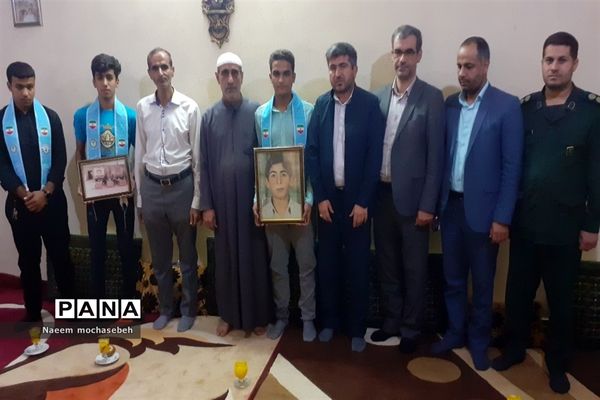 دیدار با خانواده شهدا در شادگان به مناسبت روز ۱۳ آبان