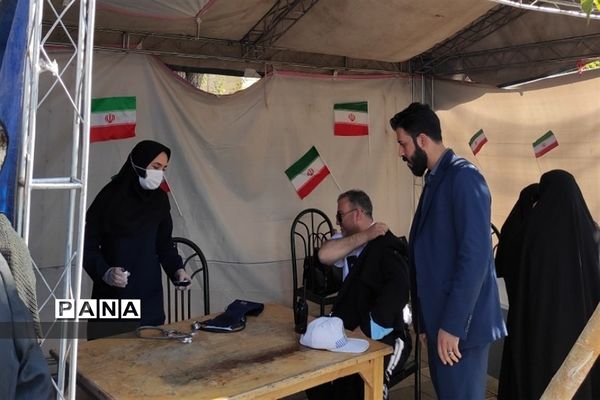 برگزاری راهپیمایی ۱۳ آبان در شهرستان قرچک