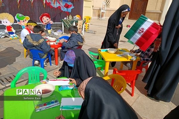 حضور دانش‌آموزان در حماسه باشکوه یوم الله ۱۳ آبان