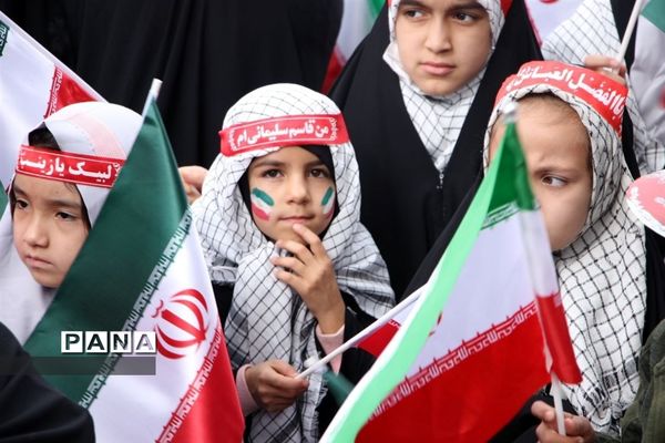 راهپیمایی باشکوه ۱۳ آبان در تربت‌جام