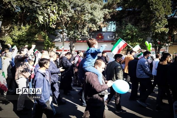 راهپیمایی 13 آبان در ارومیه