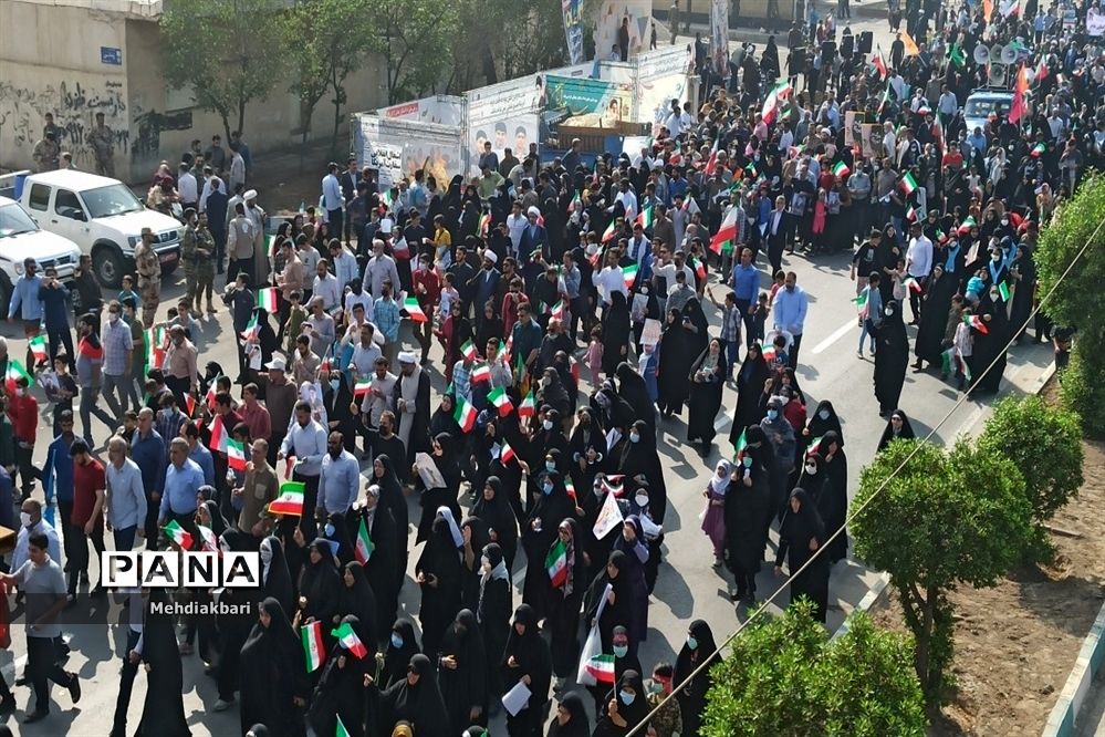 اهوازی‌ها در راهپیمایی ۱۳ آبان حماسه آفریدند