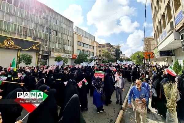 راهپیمایی ۱۳ آبان در شیراز