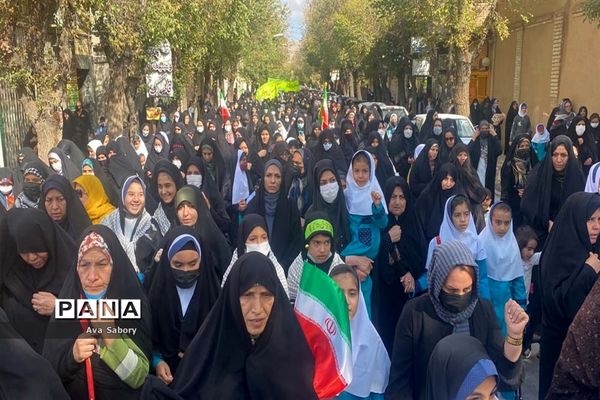 راهپیمایی 13 آبان در شهرستان آباده