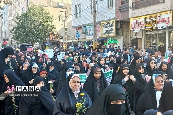 راهپیمایی یوم الله 13آبان در پاکدشت