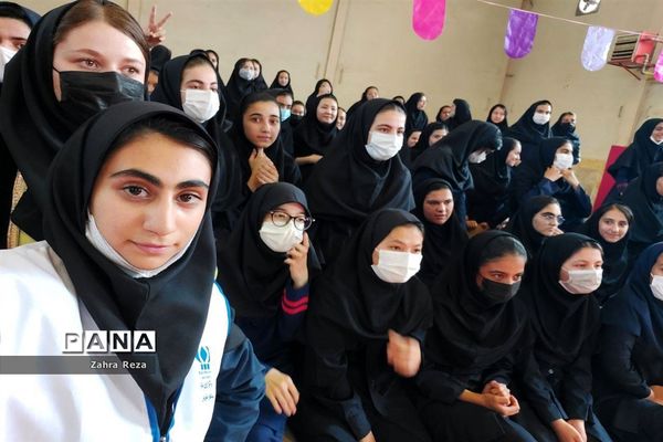افتتاحیه المپیاد ورزشی درون مدرسه‌ای در دبیرستان طریقت جوادآباد