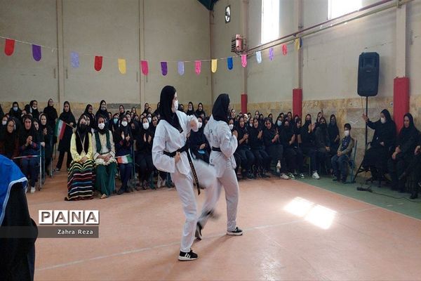 افتتاحیه المپیاد ورزشی درون مدرسه‌ای در دبیرستان طریقت جوادآباد