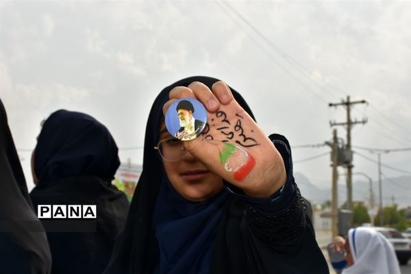 راهپیمایی ۱۳ آبان در شهر گله‌دار استان فارس