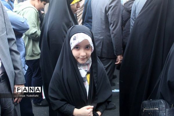 اجتماع بزرگ و سراسری ۱۳ آبان در خیابان طالقانی