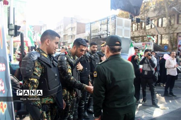 اجتماع بزرگ و سراسری ۱۳ آبان در خیابان طالقانی