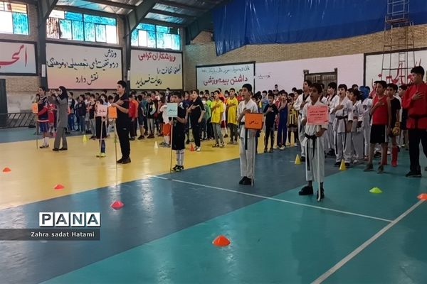 افتتاحیه المپیاد ورزشی درون مدرسه‌ای در پاکدشت