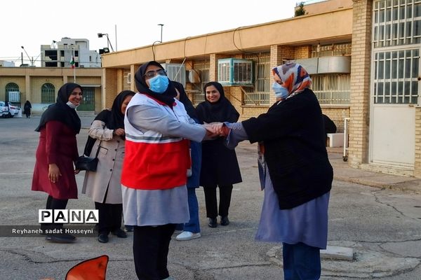 ‌کارگاه آموزشی امداد و کمک‌های اولیه ویژه مربیان پیشتاز سازمان دانش‌آموزی ناحیه ۳