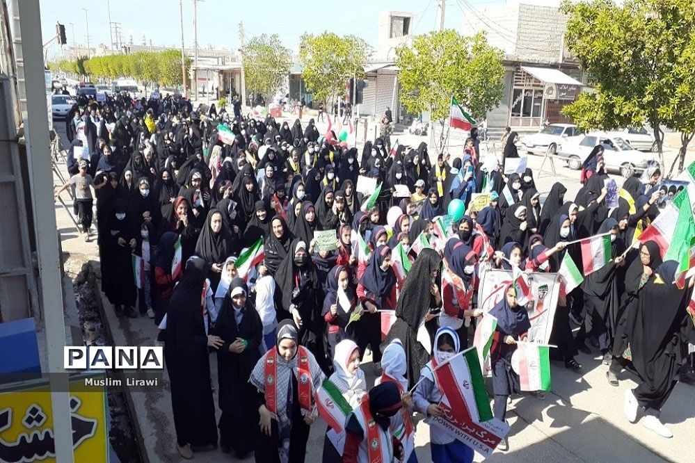 راهپیمایی 13 آبان در دیلم