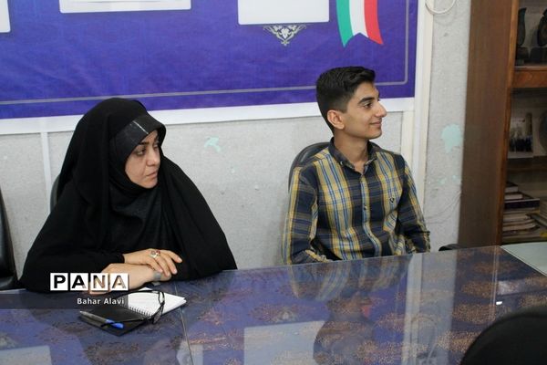 جلسه هماهنگی کنگره 313 نمایندگان مجلس دانش‌آموزی‌ استان بوشهر