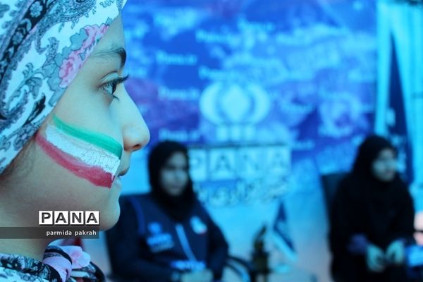 حضور پُرشور دانش‌آموز خبرنگاران کرمانشاهی در 13 آبان