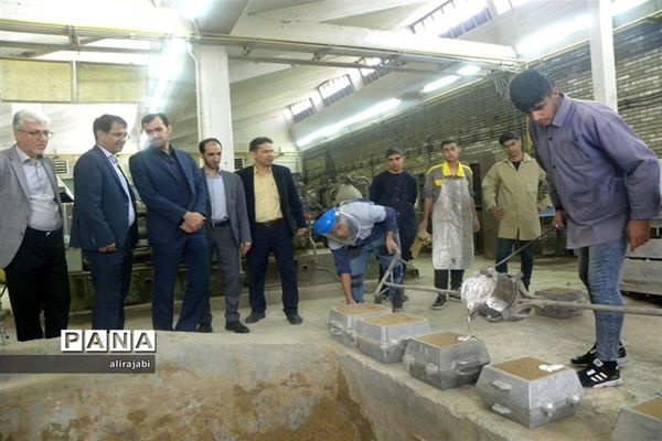 بازدید معاون آموزش متوسطه وزارت آموزش و پرورش از منطقه کهریزک