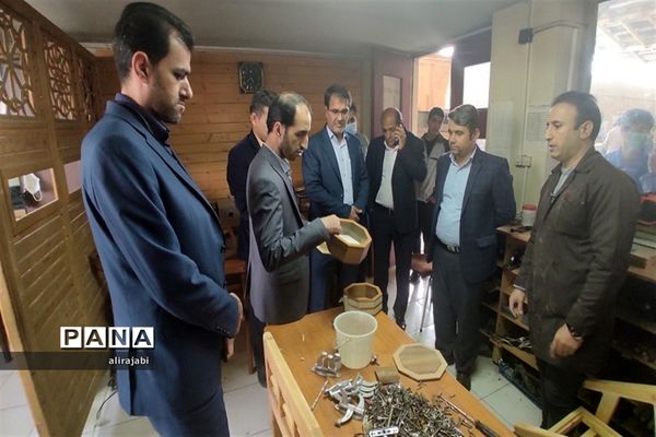 بازدید معاون آموزش متوسطه وزارت آموزش و پرورش از منطقه کهریزک