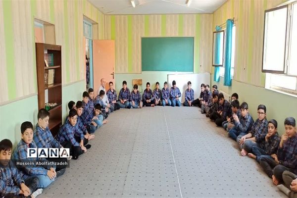 فعالیت‌های پرورشی و تربیتی دبیرستان سپاس اسلامشهر