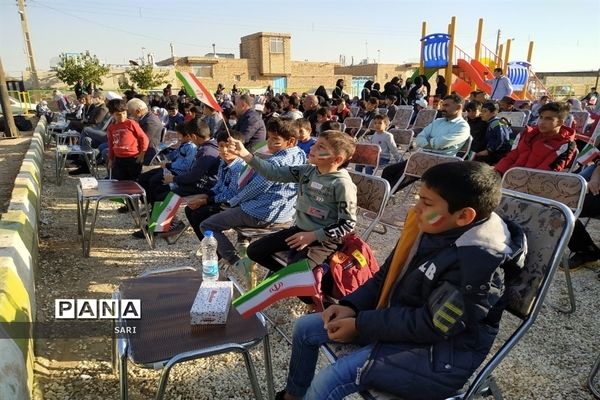 گردهمایی دانش‌آموزان، ایثارگران و خانواده ‌شهدا ‌جهادآباد شهرستان شاهین‌شهر