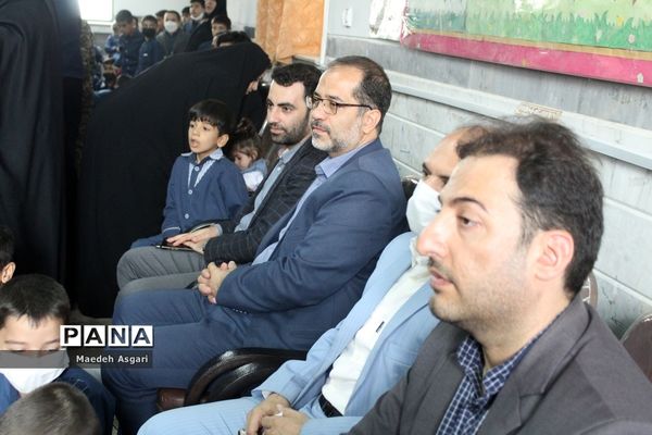 یادواره شهدا و تشییع شهید گمنام در مدرسه محمدی کاشانی قم