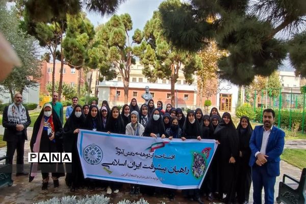 حضور منتخبان سازمان دانش‌آموزی قم در اردوی راهیان پیشرفت-2