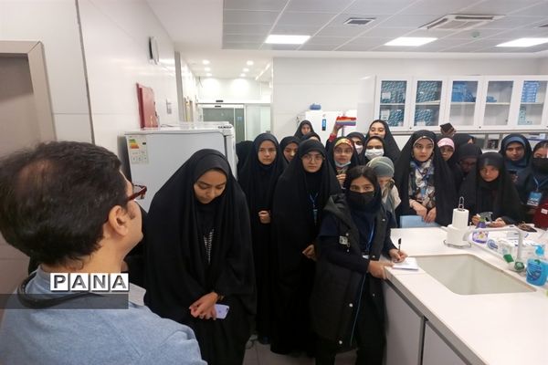 حضور منتخبان سازمان دانش‌آموزی قم در اردوی راهیان پیشرفت-2