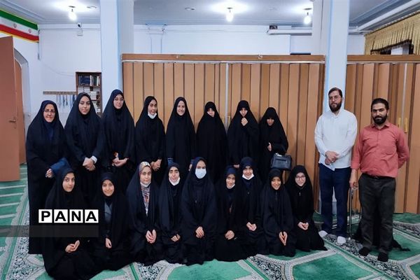 حضور منتخبان سازمان دانش‌آموزی قم در اردوی راهیان پیشرفت-2
