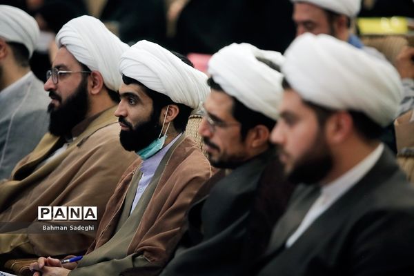 افتتاحیه دوره توانمندسازی ائمه جماعات روحانی مدارس