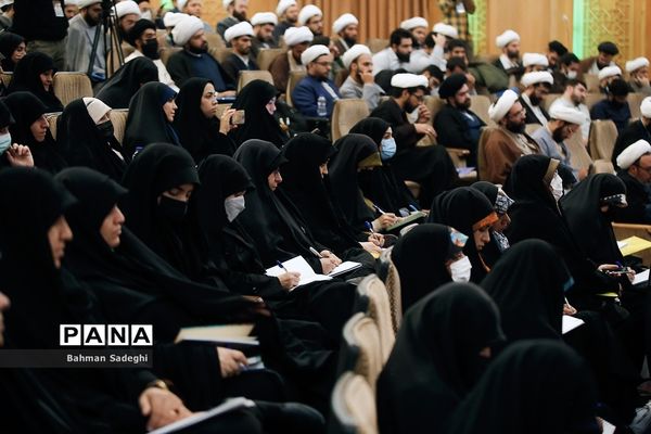 افتتاحیه دوره توانمندسازی ائمه جماعات روحانی مدارس