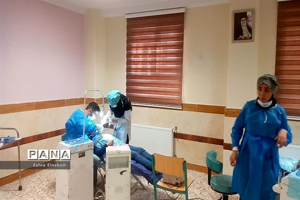 ارائه خدمات دندانپزشکی رایگان توسط گروه‌های جهادی در ملارد 