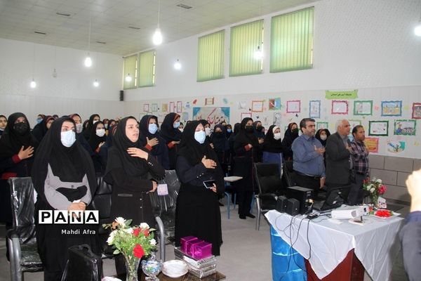 نواخته‌شدن زنگ هفته مبارزه با رفتارهای پر‌خطر در دبیرستان شاهد هدی بهبهان