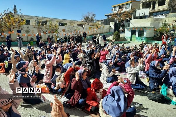 جشن هفته کتاب در مدرسه امام رضا(ع) رودهن