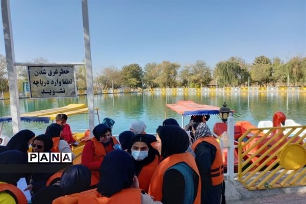 اردوی‌ دانش‌آموزان دبیرستان قلم چی ناحیه سه کرج