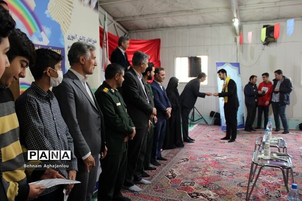 برگزاری انتخابات شورای دانش‌آموزی در زنجان