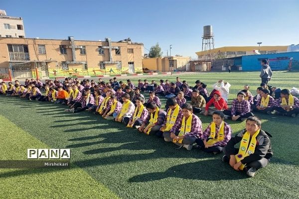 گردهمایی بزرگ دانش‌آموزی ایل من در شیراز