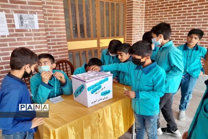 برگزاری انتخابات شوراهای دانشآموزی در مدارس شهرستان بهبهان