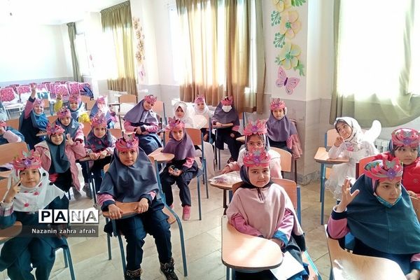 جشن قرآن در دبستان امام رضا(ع) رودهن