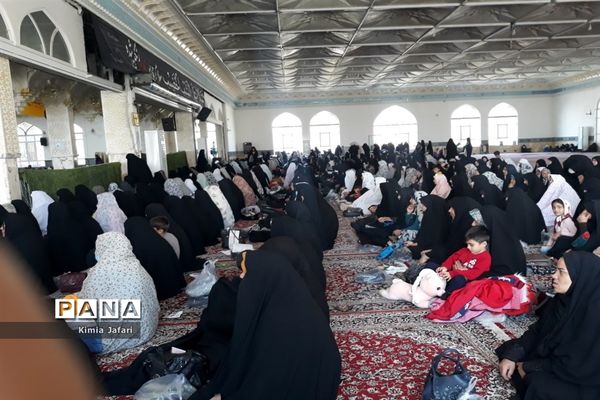 گرامیداشت هفته کتاب و کتابخوانی در نماز جمعه شهرستان کاشمر