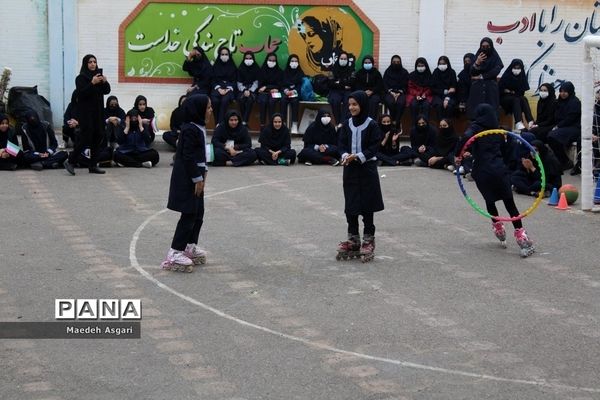برگزاری المپیاد ورزشی درون مدرسه‌ای در دبیرستان شهید‌خدابخشی قم