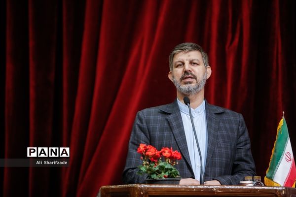 آیین اختتامیه پنجمین دوره جشنواره دانایی توانایی