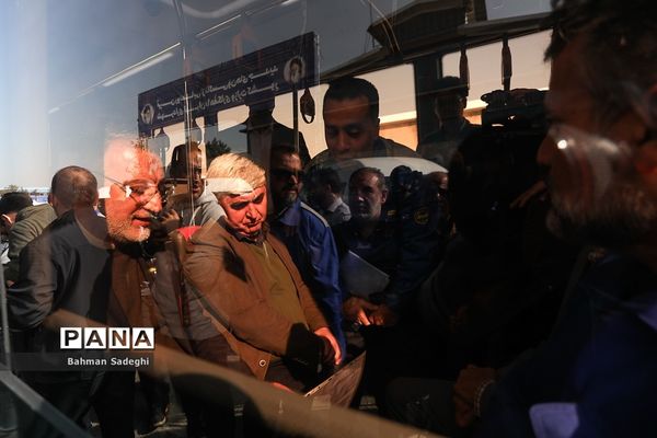 رونمایی از تاکسی‌ ون‌های جدید شهرداری تهران