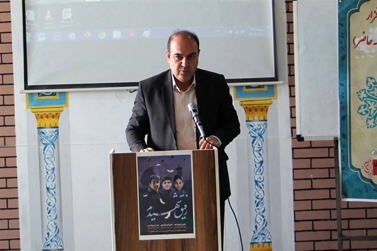رئیس اداره راهبری مکاتبات و اسناد آموزش و پرورش فارس به‌عنوان کارمند نمونه معرفی شد
