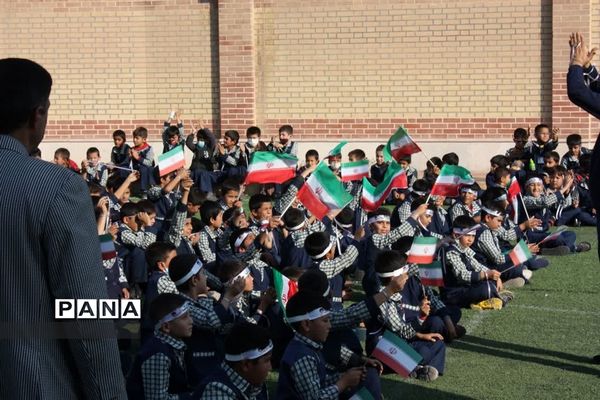 افتتاحیه برنامه رادیو سفیران سلامت در دبستان الجواد جوادآباد