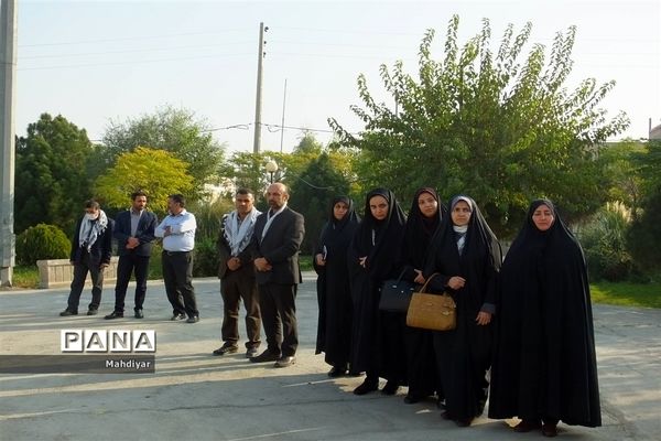 ادای احترام و گلباران مزار مطهر شهدا شهر جوادآباد