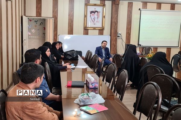 برگزاری دوره ضمن خدمت با عنوان اردو و بازدید در منطقه ۱۳