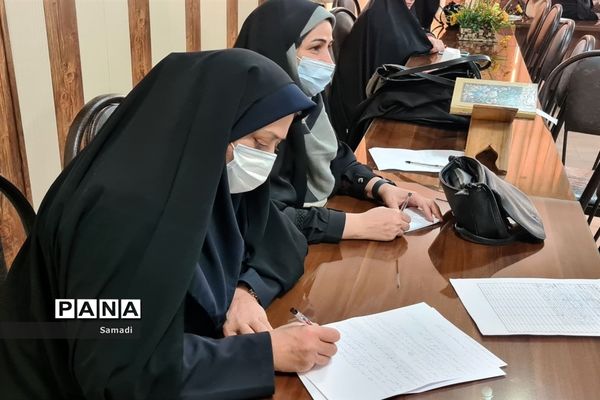 برگزاری دوره ضمن خدمت با عنوان اردو و بازدید در منطقه ۱۳
