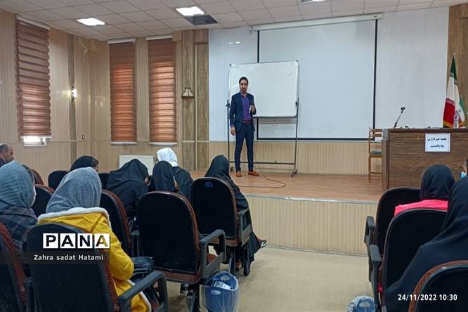 کاراگاه مقدماتی آموزش خبرنگاری در پاکدشت